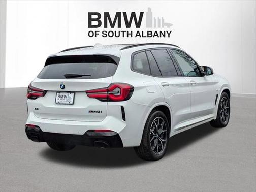 2024 BMW X3 M40i