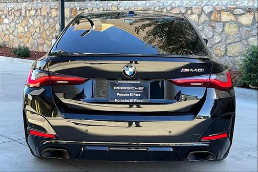 2023 BMW M440 i