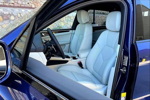 2025 Porsche Macan S