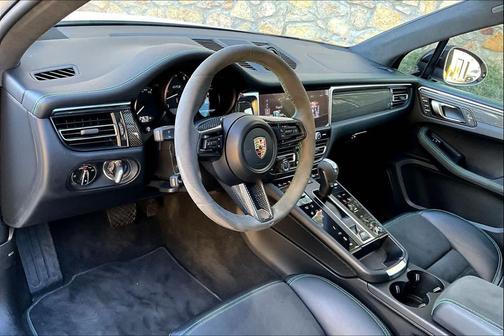 2024 Porsche Macan GTS