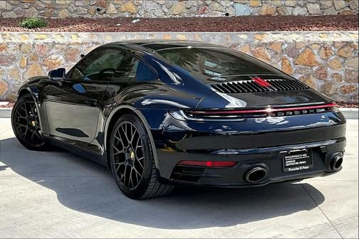 2024 Porsche 911 Carrera