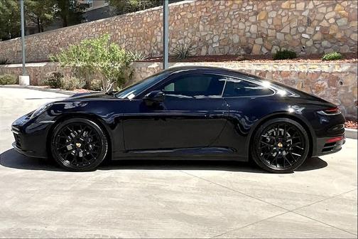 2024 Porsche 911 Carrera