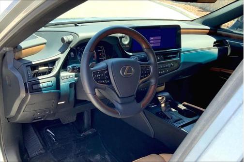 2023 Lexus ES 350 Ultra Luxury