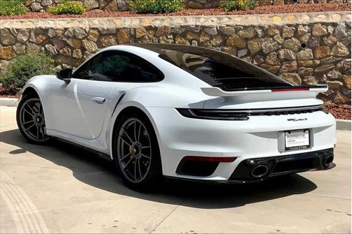 2021 Porsche 911 Turbo S