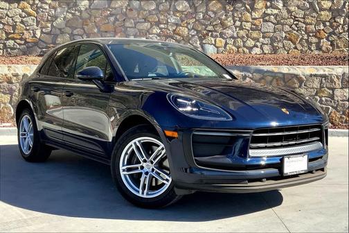 2022 Porsche Macan 