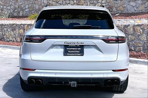 Chalk 2022 Porsche Cayenne Turbo