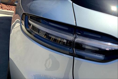 2024 Porsche Macan T