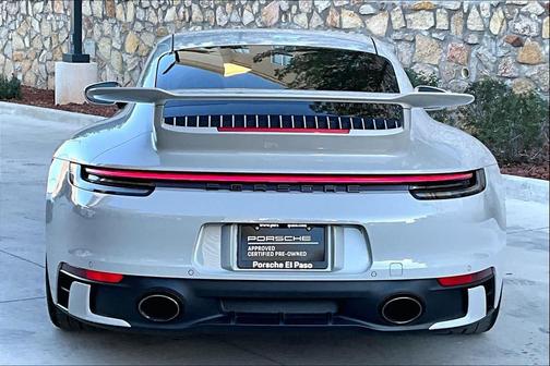 2021 Porsche 911 Carrera