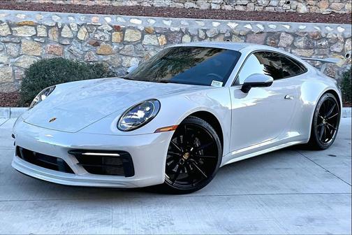 2021 Porsche 911 Carrera