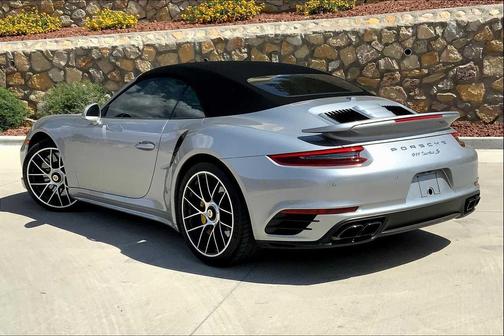 2019 Porsche 911 Turbo S