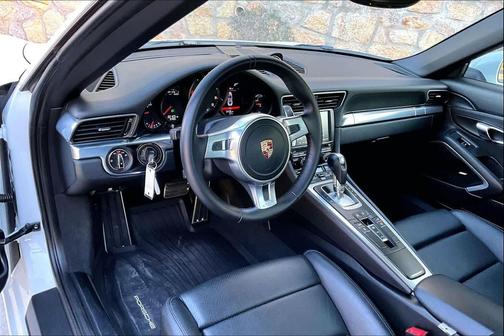 2014 Porsche 911 Carrera