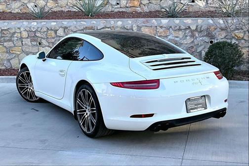 2014 Porsche 911 Carrera
