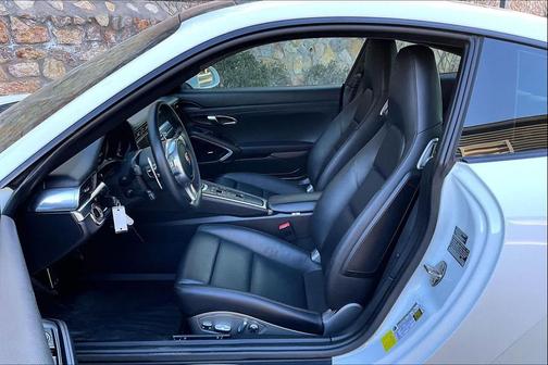 2014 Porsche 911 Carrera