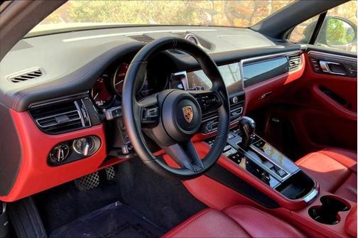 2024 Porsche Macan GTS