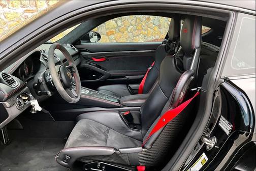 2021 Porsche 718 Cayman GT4