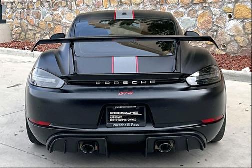 2021 Porsche 718 Cayman GT4