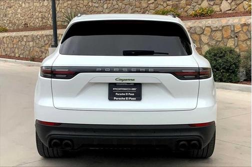 2023 Porsche Cayenne E-Hybrid S