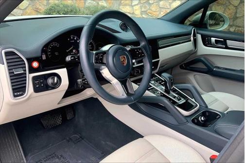 2023 Porsche Cayenne E-Hybrid S