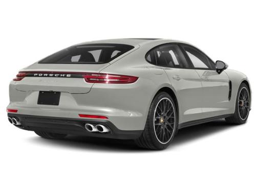 Dolomite Silver Metallic 2019 Porsche Panamera GTS