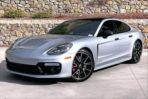 Dolomite Silver Metallic 2019 Porsche Panamera GTS