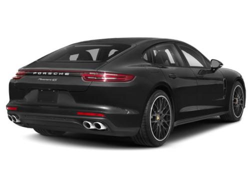 Dolomite Silver Metallic 2019 Porsche Panamera GTS