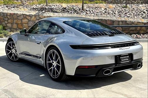 2026 Porsche 911 Carrera T