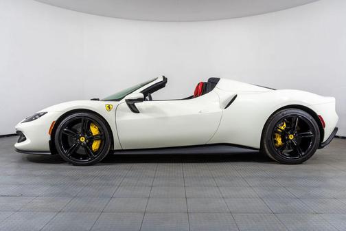 2024 Ferrari 296 GTS 