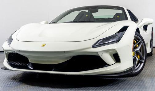 2023 Ferrari F8 Spider Base