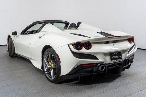 2023 Ferrari F8 Spider Base