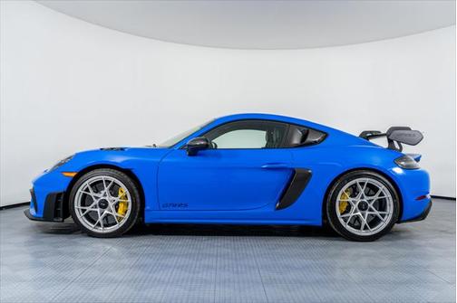 2025 Porsche 718 Cayman GT4 RS