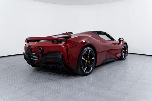 2023 Ferrari SF90 Spider Base