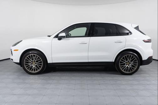 2023 Porsche Cayenne Platinum Edition
