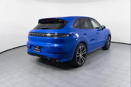 2024 Porsche Cayenne Cayenne