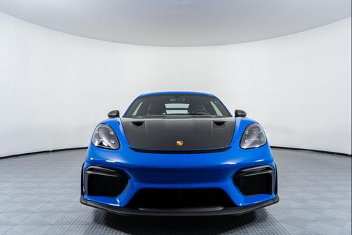 2025 Porsche 718 Cayman GT4 RS