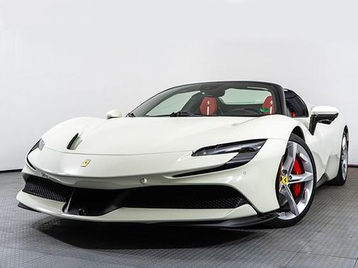 2025 Ferrari SF90 Spider 