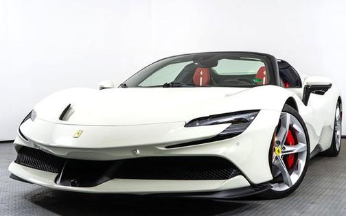 2025 Ferrari SF90 Spider 