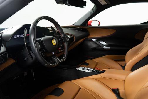 2022 Ferrari SF90 Stradale Base