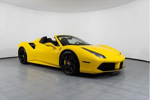 2018 Ferrari 488 Spider Base