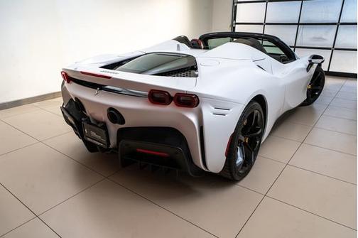 2024 Ferrari SF90 Spider 