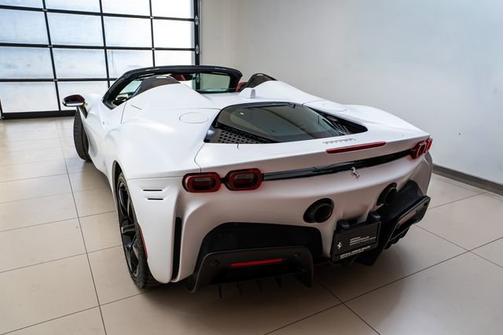 2024 Ferrari SF90 Spider 