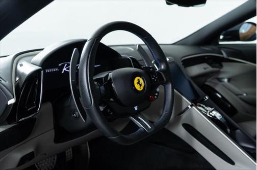 2022 Ferrari Roma Base