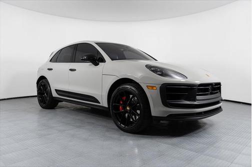 2025 Porsche Macan GTS