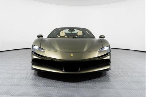 2023 Ferrari SF90 Spider Base