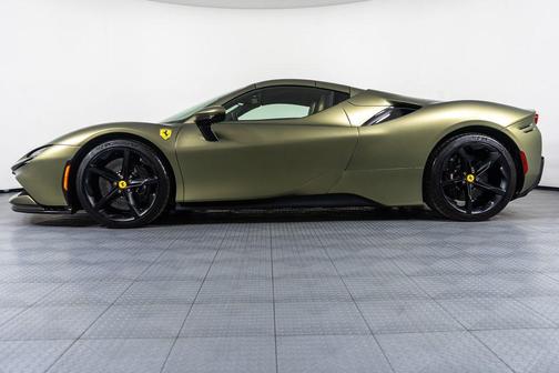 2023 Ferrari SF90 Spider Base