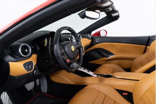 2016 Ferrari California T