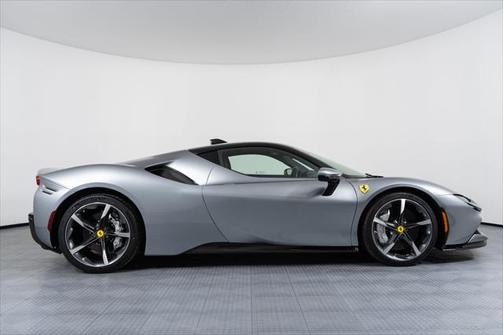 2021 Ferrari SF90 Stradale Base