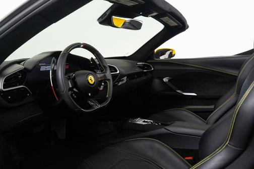 2024 Ferrari 296 GTS Base