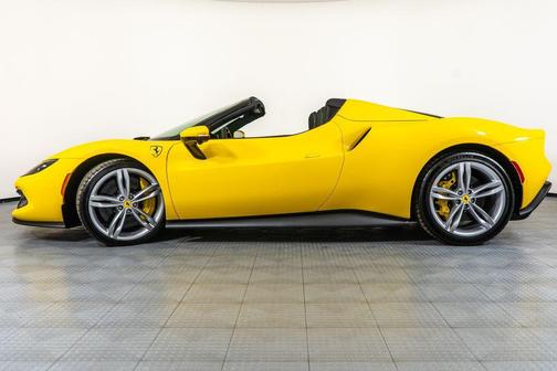 2024 Ferrari 296 GTS Base