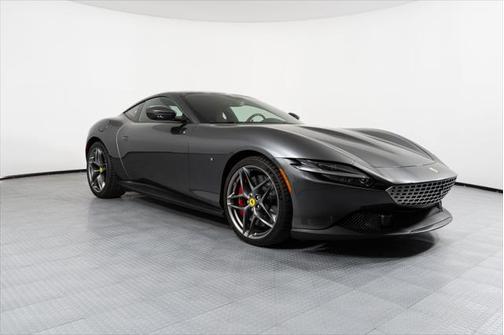 2022 Ferrari Roma Base
