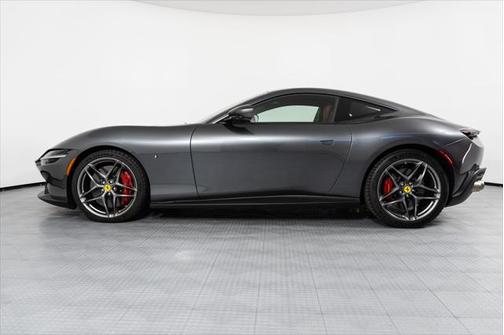 2022 Ferrari Roma Base